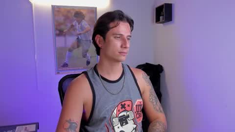 Jay Alvarrez online show from December 20, 6:37 pm