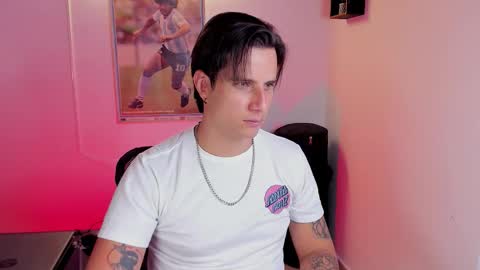 Jay Alvarrez online show from October 6, 6:37 pm