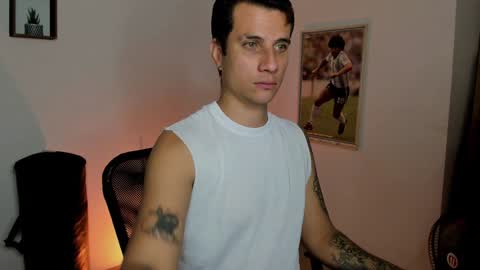 Jay Alvarrez online show from February 5, 6:26 pm