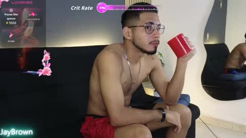 Snapshot of jaybrown_1 chatting on September 27, 11:19 am Jay online show from September 27, 11:19 am