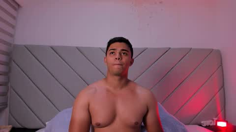 Snapshot of jayd_muscle chatting on October 8, 4:40 am jayd_muscle online show from October 8, 4:40 am