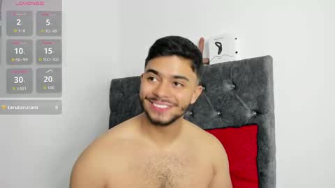 jayd_muscle1 online show from May 21, 5:25 am
