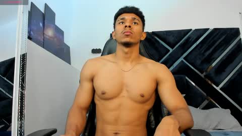 JAYDEN online show from April 25, 1:41 pm