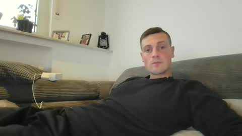 Snapshot of jayfex97 chatting on September 17, 5:27 pm jayfex97 online show from September 17, 5:27 pm