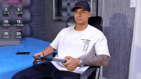 jaze_bradley online show from October 6, 11:17 am