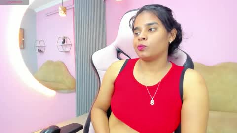 jazmin  online show from October 10, 11:49 am
