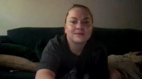 jazzylynn27 online show from November 3, 6:09 pm