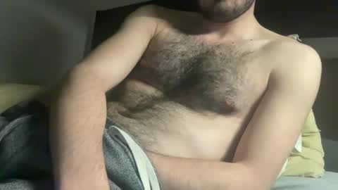 Snapshot of jbhfantasy_ chatting on December 5, 1:20 am jbhfantasy_ online show from December 5, 1:20 am