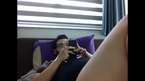 Josbon23 online show from March 19, 9:15 am