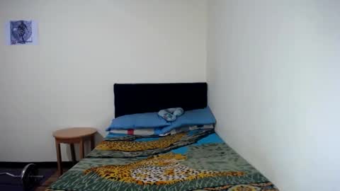 jboy_s online show from December 10, 2:17 pm