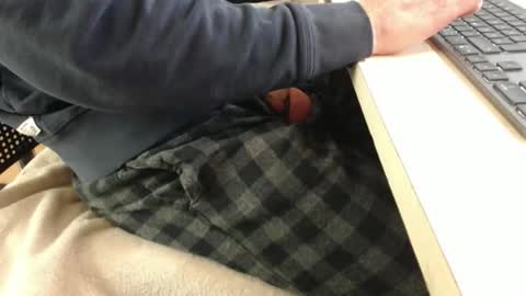 jc200000 online show from December 18, 10:05 pm