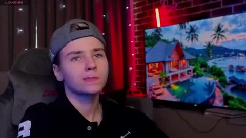 Jean online show from July 18, 1:57 pm