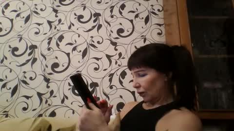 Snapshot of jeanedavis chatting on February 17, 10:18 am JeaneDavis online show from February 17, 10:18 am
