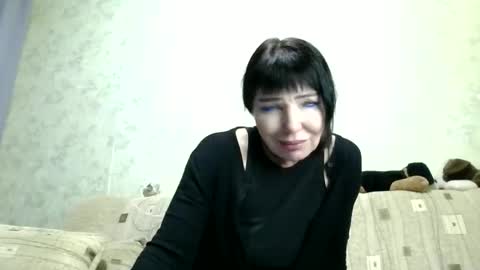 JeaneDavis online show from April 2, 7:10 pm