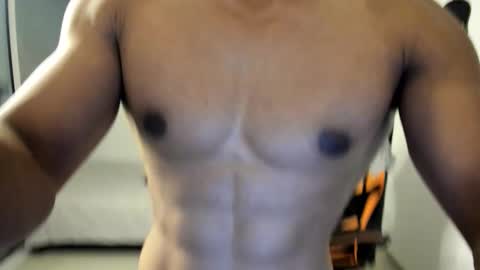 jeanfran_ferrer online show from November 12, 10:01 pm