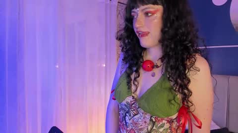 Snapshot of jeannesabatier chatting on September 27, 8:28 pm Jean online show from September 27, 8:28 pm