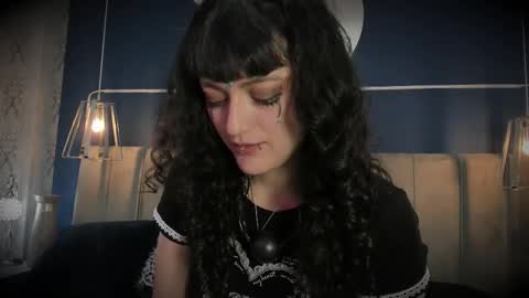 Snapshot of jeannesabatier chatting on September 12, 8:55 pm Jean online show from September 12, 8:55 pm
