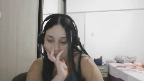 Willow online show from March 5, 11:25 pm