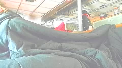 jedishy925585 online show from June 17, 7:30 pm