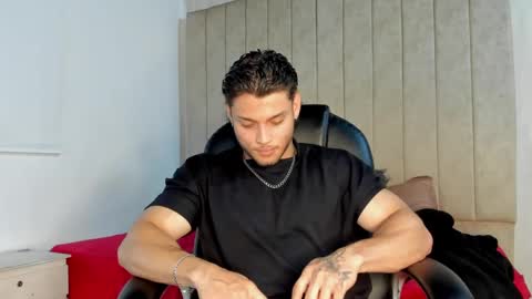 Snapshot of jeicob_gagnon chatting on October 4, 7:28 am jeicob gagnon online show from October 4, 7:28 am