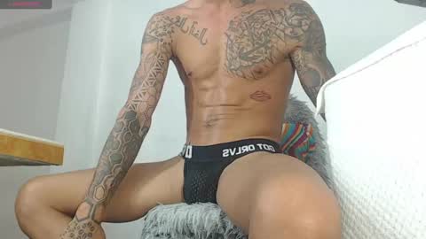 Snapshot of jeilertthh chatting on March 11, 5:57 am jeilertthh online show from March 11, 5:57 am