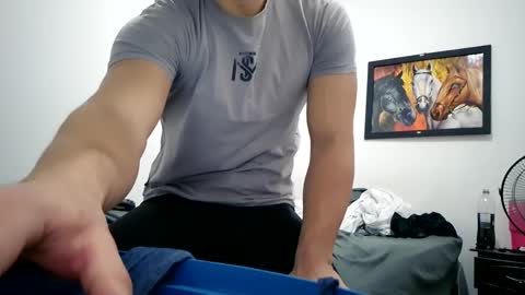 Snapshot of jeisonhoz chatting on September 25, 7:26 am jeisonfit online show from September 25, 7:26 am