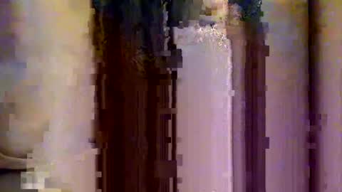Jelli and Melli online show from May 5, 2:40 am
