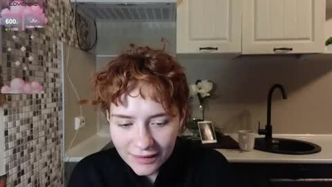 Snapshot of jelly_cherry chatting on October 16, 8:29 pm Emily online show from October 16, 8:29 pm