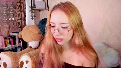 Snapshot of jelly_w5 chatting on September 20, 6:00 pm Jelly  online show from September 20, 6:00 pm