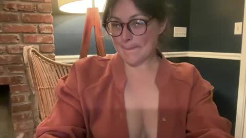 Jelli online show from April 24, 5:53 am