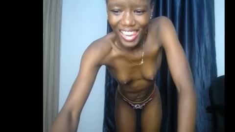 Snapshot of jellybelly7 chatting on September 25, 9:44 pm Linda online show from September 25, 9:44 pm