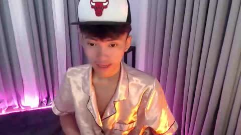 jemart_urnaughtboy online show from May 13, 10:52 pm