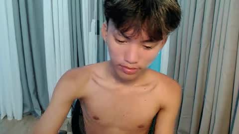 jemart_urnaughtboy online show from April 14, 3:04 pm