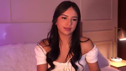 Snapshot of jenesaisquoi_ chatting on October 16, 1:49 am Isabella online show from October 16, 1:49 am