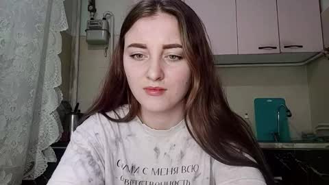 Jeniffer online show from January 6, 7:51 pm