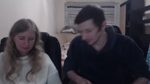 Snapshot of jenisandpeter chatting on March 6, 8:48 pm JenisAndPeter online show from March 6, 8:48 pm