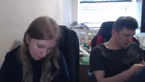 JenisAndPeter online show from October 28, 11:44 am