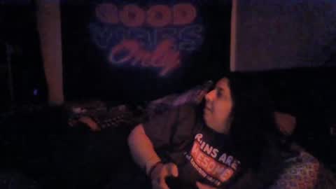 Snapshot of jennabrady chatting on February 27, 6:24 am Dragon Queen. Be my Dragon -- and online show from February 27, 6:24 am