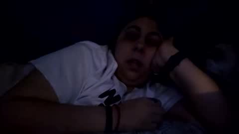 Snapshot of jennabrady chatting on December 15, 5:56 am Dragon Queen. Be my Dragon -- and online show from December 15, 5:56 am