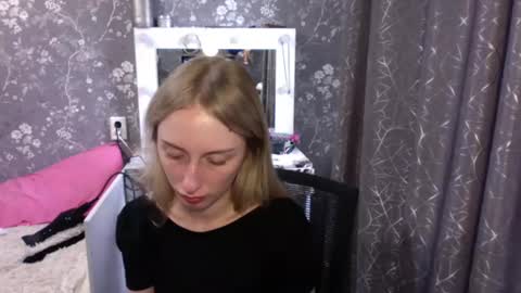 Jenna online show from June 25, 9:25 am