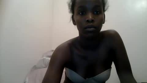 jenncuty9 online show from June 6, 8:09 am