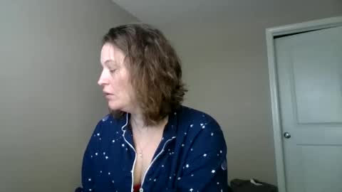 Snapshot of jennibean6996 chatting on January 11, 2:04 pm Jennibean6996 online show from January 11, 2:04 pm