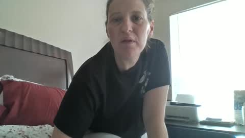 Snapshot of jennibean6996 chatting on October 8, 2:23 pm Jennibean6996 online show from October 8, 2:23 pm