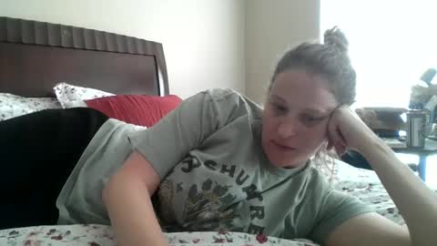 Snapshot of jennibean6996 chatting on October 1, 4:06 pm Jennibean6996 online show from October 1, 4:06 pm