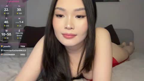 jennie_yung online show from January 19, 6:34 am