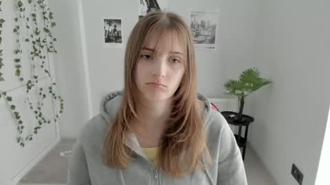 Karla online show from April 25, 12:07 pm