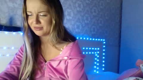 Snapshot of jennifer838 chatting on January 26, 6:16 pm Jennifer online show from January 26, 6:16 pm