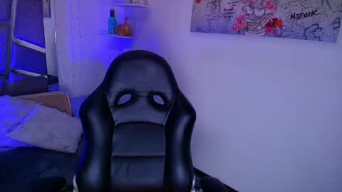 JENNIFER online show from October 3, 2:36 pm