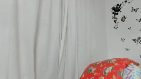 Snapshot of jenniferloveyou chatting on February 23, 4:13 pm jenniferloveyou online show from February 23, 4:13 pm