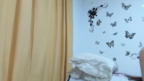 Snapshot of jenniferloveyou chatting on September 19, 10:24 pm jenniferloveyou online show from September 19, 10:24 pm